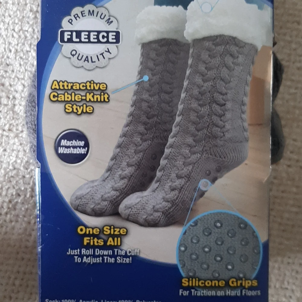 HUGGLE slipper socks